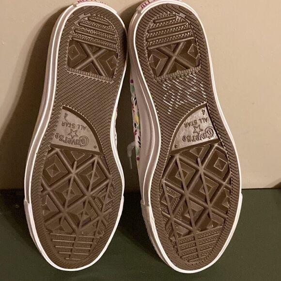 Converse Sneakers - Picture 7 of 9